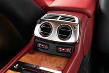 Rolls-Royce Wraith V12 - U689