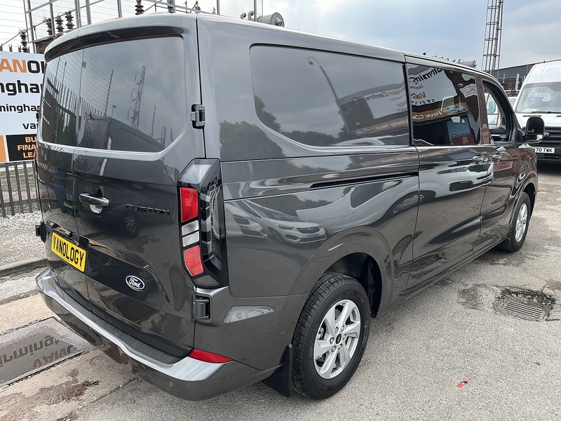 Ford 300 AUTO/MANUAL 2.0D 136 LIMITED DOUBLE-CAB VAN 2.0 6dr Combi AUTO/MANUAL Diesel