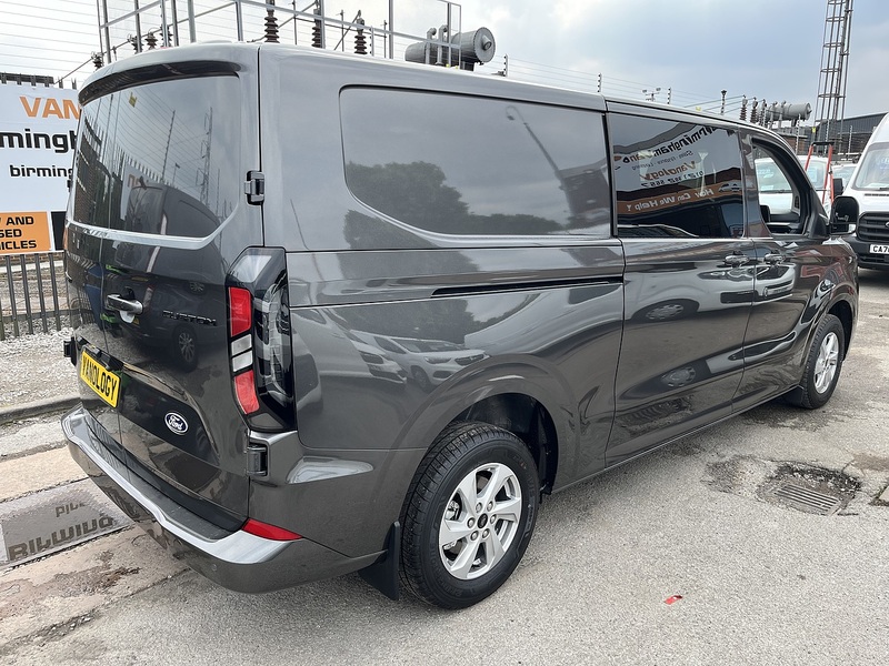 Ford 300 AUTO/MANUAL 2.0D 136 LIMITED DOUBLE-CAB VAN 2.0 6dr Combi AUTO/MANUAL Diesel