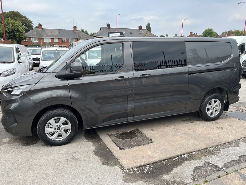 Ford 300 AUTO/MANUAL 2.0D 136 LIMITED DOUBLE-CAB VAN 2.0 6dr Combi AUTO/MANUAL Diesel