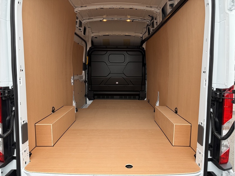 Ford 350 2.0TDCi LWB HIGH TOPS (L3 H2/H3)