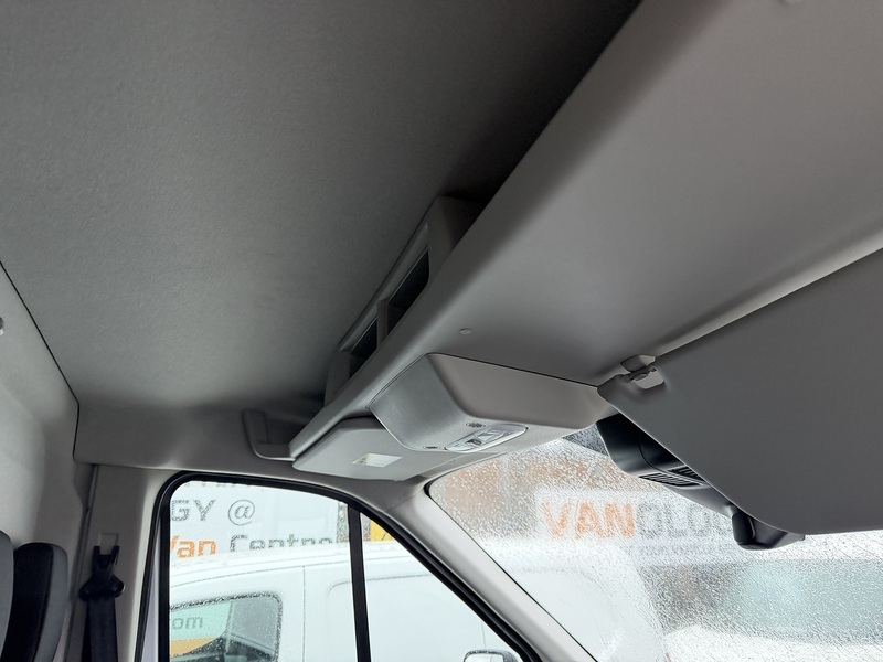 Ford 350 2.0TDCi LWB HIGH TOPS (L3 H2/H3)