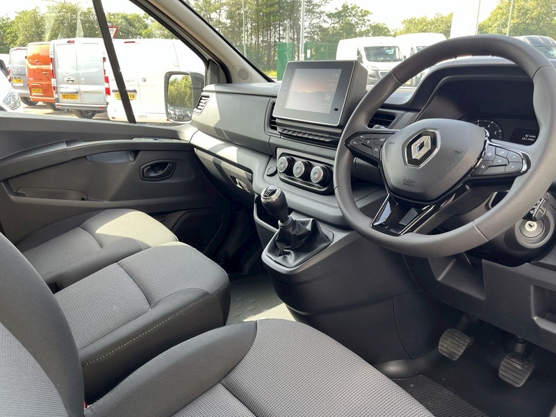 Renault Ll30 Business Plus Dci Panel Van 2.0 Manual Diesel