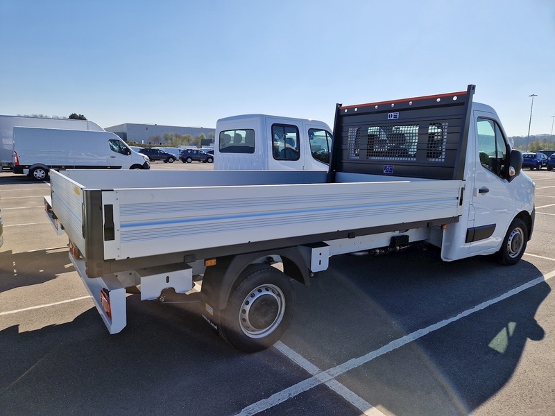 Renault Ll35 Business Dci Dropside Chassis Cab 2.3 Manual Diesel