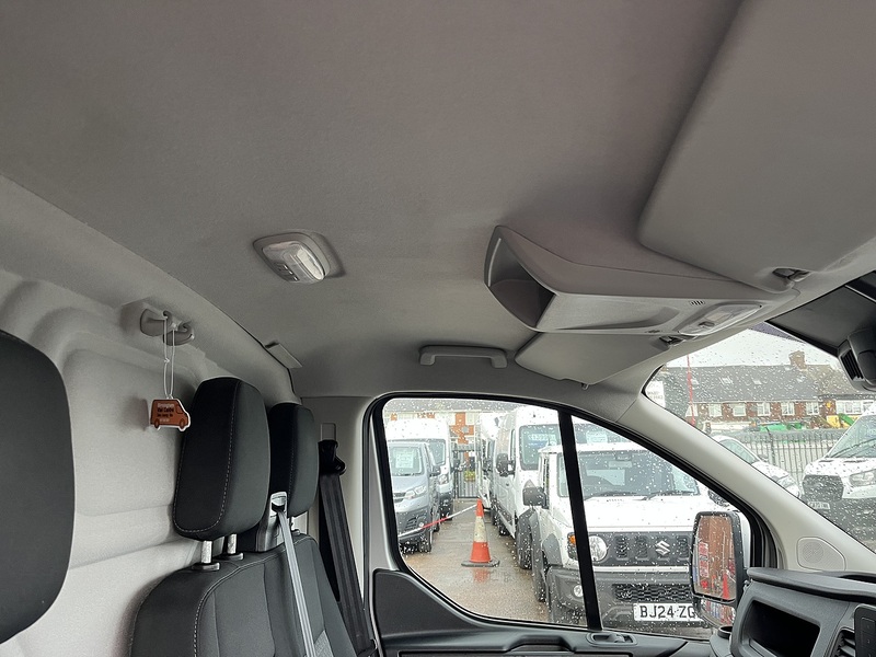 Ford TREND 2.0TDCi 300 L2 LWB (ULEZ)