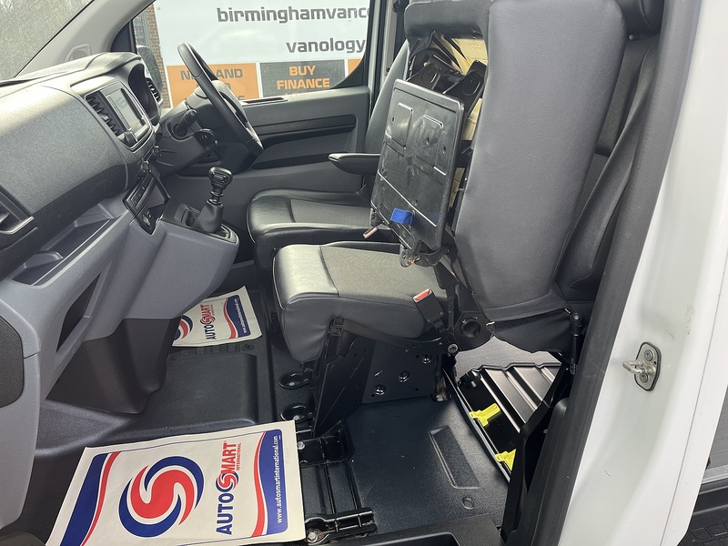 Vauxhall SPORTIVE 1.5CDTi 100 2900 LWB (ULEZ/EU6)