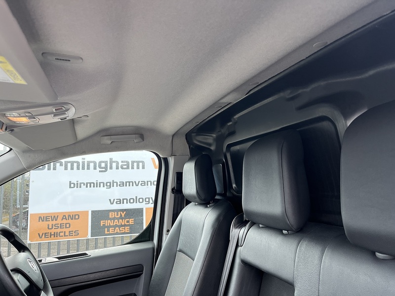 Vauxhall SPORTIVE 1.5CDTi 100 2900 LWB (ULEZ/EU6)