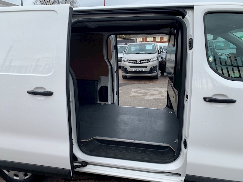 Vauxhall SPORTIVE 1.5TD 100 L2 LWB (ULEZ/EURO6)