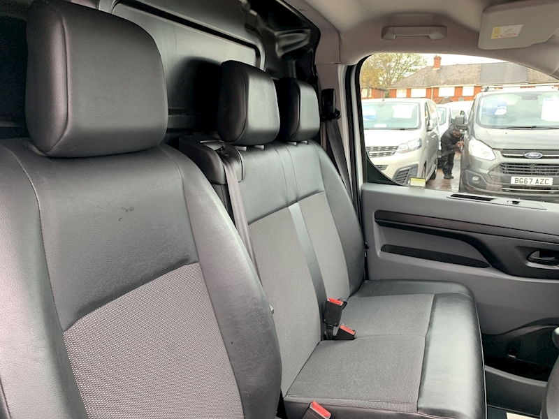 Vauxhall SPORTIVE 1.5TD 100 L2 LWB (ULEZ/EURO6)