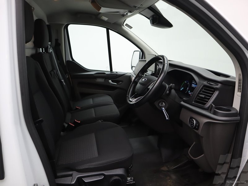 Ford 1.0 340 EcoBoost 13.6kWh Trend Panel Van 5dr Petrol Plug-in Hybrid Auto L1 Euro 6 (126 ps)