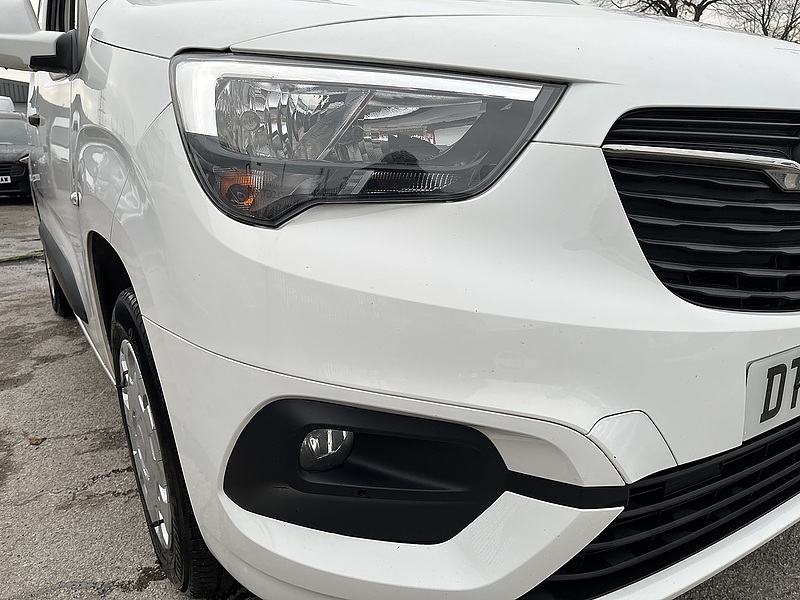 Citroen ENTERPRISE 1.5HDi 100 SWB (HIGH SPEC)