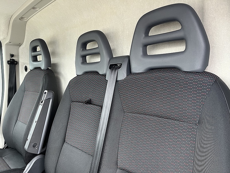 Peugeot 2.2 BlueHDi 335 Professional Panel Van 5dr Diesel Manual L3 H2 Euro 6 (s/s) (140 ps)