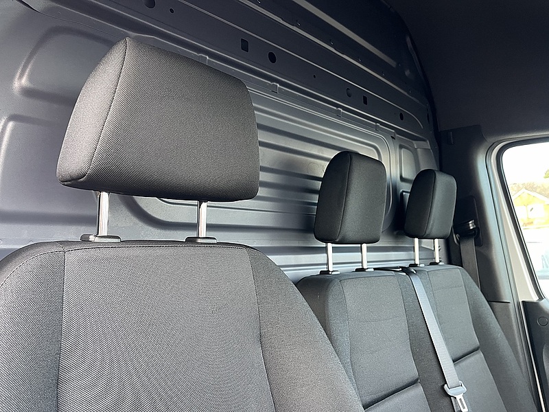 Mercedes-Benz 315 2.0CDi 150 L2 MWB PROGRESSIVE (ULEZ/EU6)