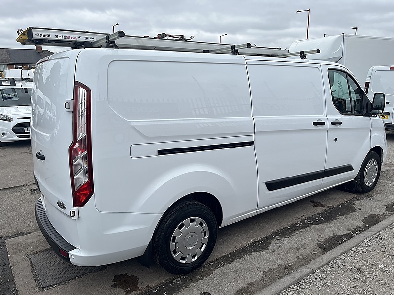 Ford 2.0TDCi 300 LWB TREND PLUS SKY HIGH SPEC Manual Diesel