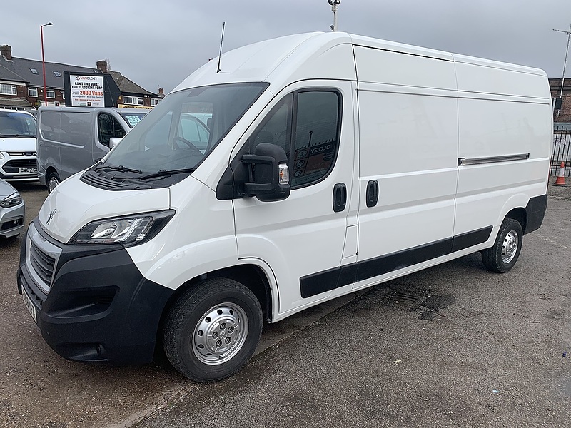 PEUGEOT L4 XLWB 2.2HDi 140 PROFESSIONAL (ULEZ/E6)