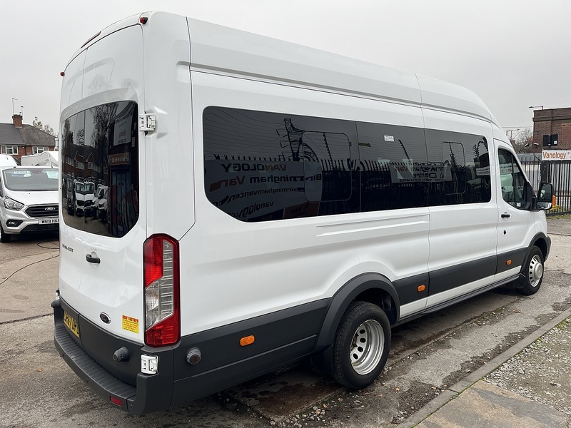Ford MINIBUS 2.2TDCi 155 17 SEAT XLWB TREND
