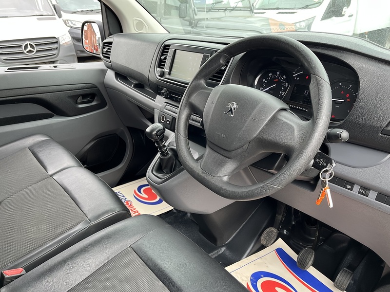 Vauxhall DYNAMIC 1.5TDCi 100 L1 VAN (ULEZ)