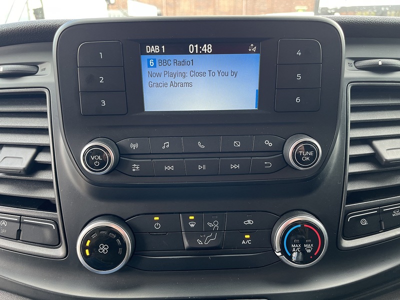 Ford 300 2.0TDCi SWB (AIRCON/HIGH SPEC) ULEZ