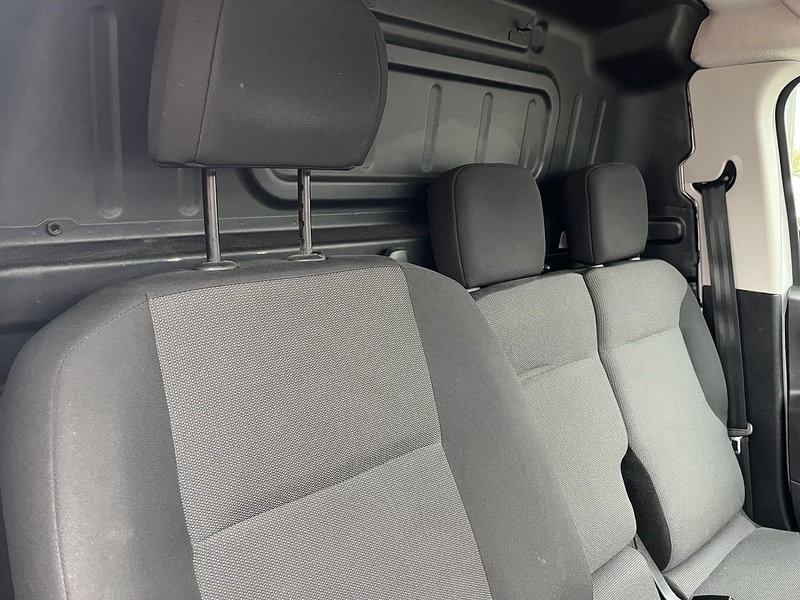 Peugeot 1.5HDi 100 L1 PROFESSIONAL (3 SEAT) ULEZ