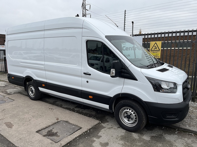 Ford 350 2.0TDCi L4 XLWB 'JUMBO' VAN (AIRCON)