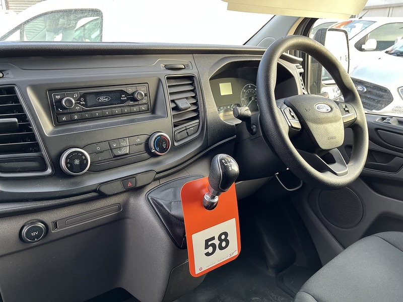 Ford 2.0 300 EcoBlue Panel Van 5dr Diesel Manual L2 H1 Euro 6 (105 ps)