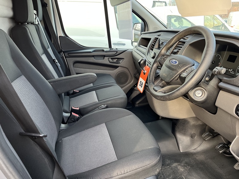 Ford 2.0 300 EcoBlue Panel Van 5dr Diesel Manual L2 H1 Euro 6 (105 ps)