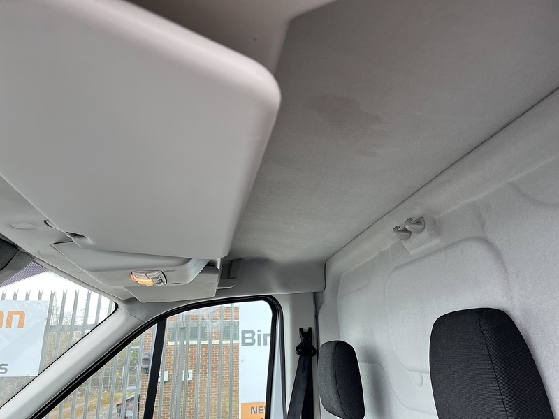 Ford TREND 350 2.0TDCi 130 L3H2 LWB (HIGH SPEC) ULEZ