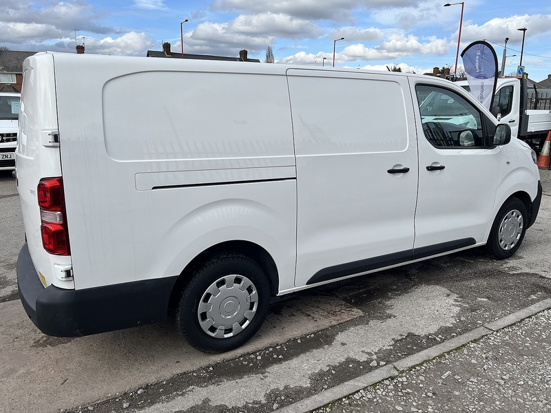 Vauxhall 2.0 Turbo D 3100 Edition Panel Van 5dr Diesel Manual L2 H1 Euro 6 (s/s) (120 ps)