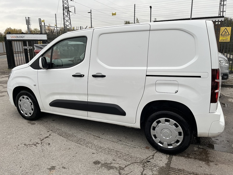 Vauxhall Combo Turbo D 2300 Sportive - U8598