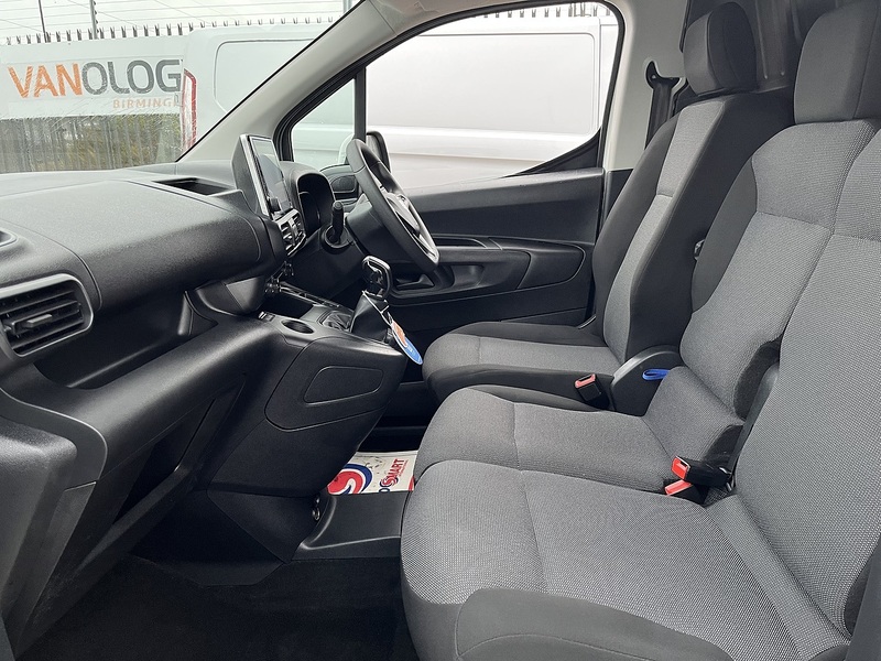 Vauxhall Combo Turbo D 2300 Sportive - U8598