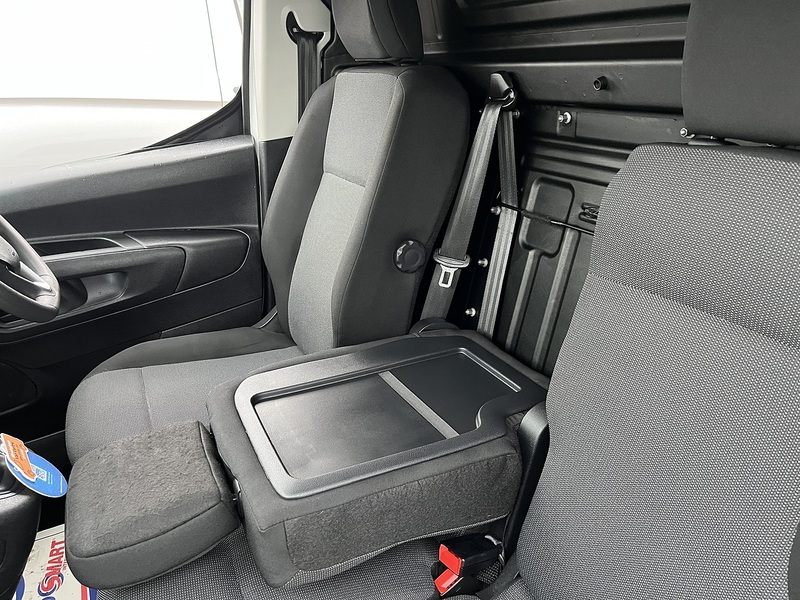 Vauxhall Combo Turbo D 2300 Sportive - U8598