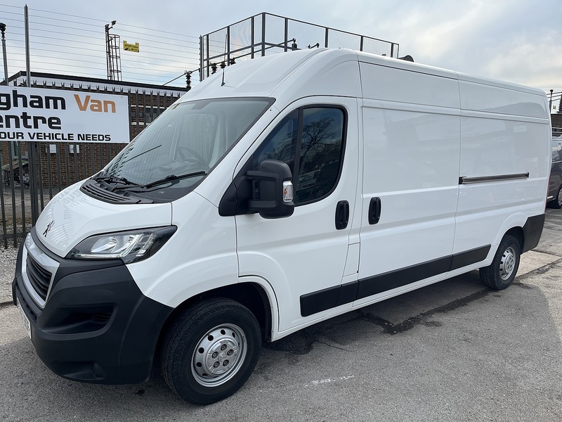 Peugeot 2.0 BlueHDi 335 Professional Panel Van 5dr Diesel Manual L3 H2 Euro 6 (130 ps)