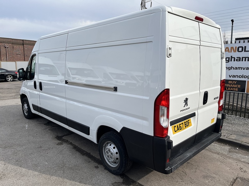 Peugeot 2.0 BlueHDi 335 Professional Panel Van 5dr Diesel Manual L3 H2 Euro 6 (130 ps)