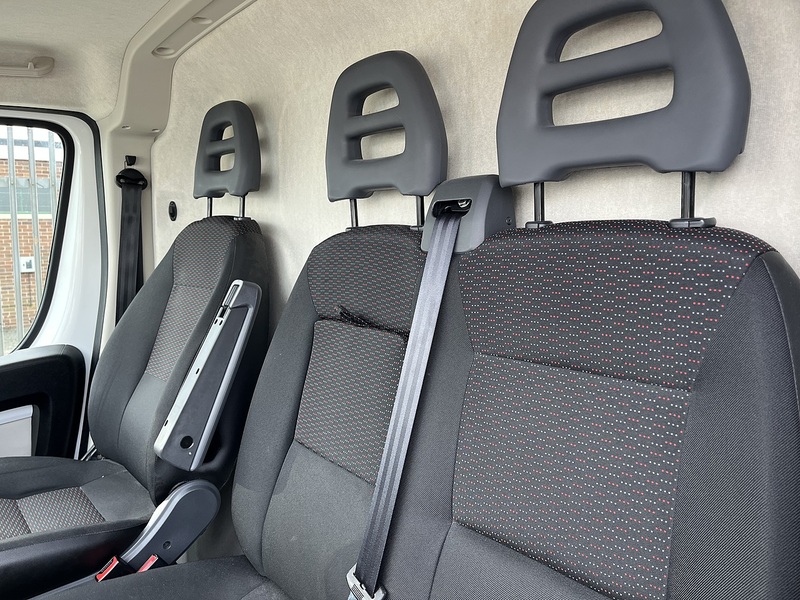 Peugeot 2.0 BlueHDi 335 Professional Panel Van 5dr Diesel Manual L3 H2 Euro 6 (130 ps)