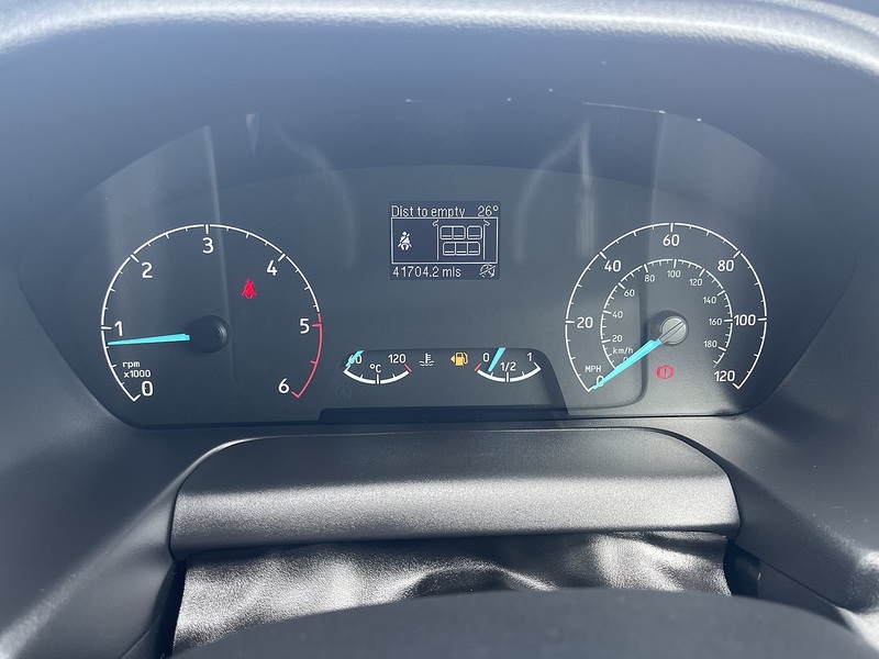 Ford 2.0 320 EcoBlue Limited Crew Van Double Cab 6dr Diesel Manual L2 H1 Euro 6 (s/s) (6 Seat) (130 ps)