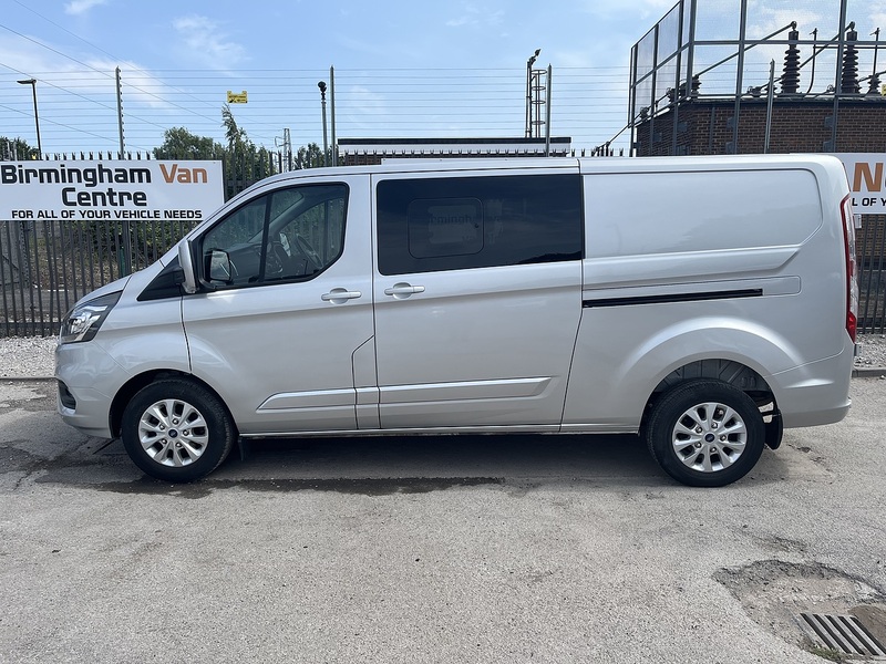 Ford 2.0 320 EcoBlue Limited Crew Van Double Cab 6dr Diesel Manual L2 H1 Euro 6 (s/s) (6 Seat) (130 ps)