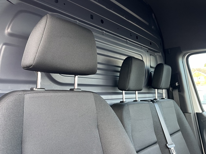 Mercedes-Benz 2.1 314 CDI Premium Panel Van 5dr Diesel Manual FWD L2 H2 Euro 6 (s/s) (143 ps)