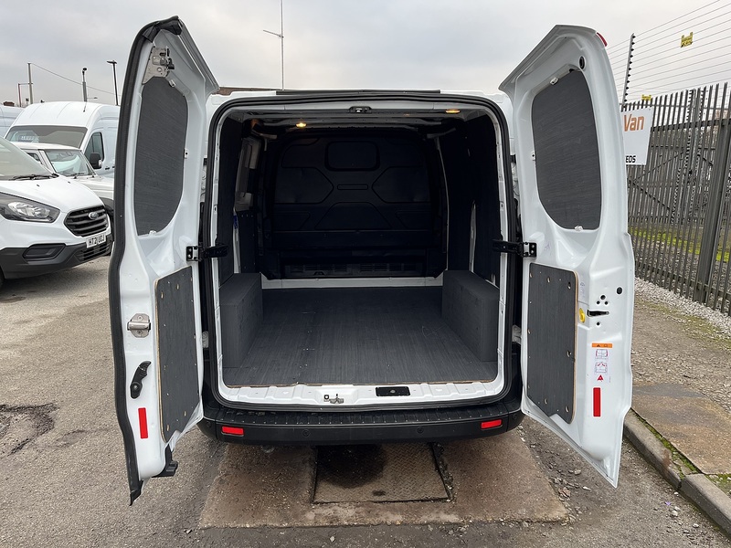 Ford 2.0 300 EcoBlue Leader Panel Van 5dr Diesel Manual L1 H1 Euro 6 (s/s) (105 ps)