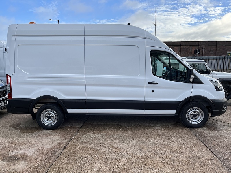 Ford 2.0 350 EcoBlue Leader Panel Van 5dr Diesel Manual RWD L3 H3 Euro 6 (s/s) (130 ps)