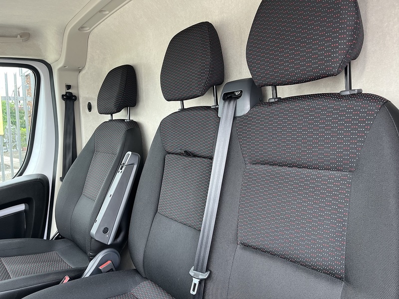 Citroen 2.2 BlueHDi 35 Enterprise Panel Van 5dr Diesel Manual L3 High Roof Euro 6 (s/s) (140 ps)