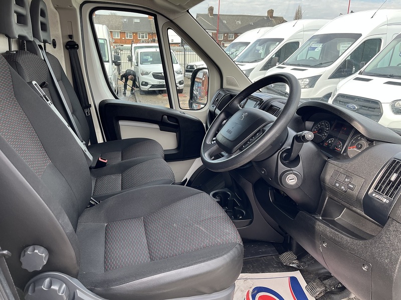 Peugeot 335 2.2HDi PROFESSIONAL L2H2 MWB ULEZ