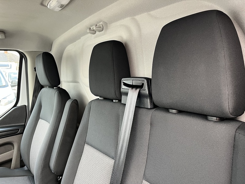 Ford 2.0 300 EcoBlue Leader Panel Van 5dr Diesel Manual L1 H1 Euro 6 (s/s) (105 ps)