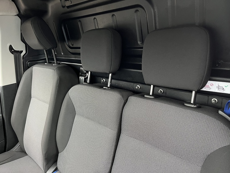 Peugeot 1.5 BlueHDi 1000 Professional Standard Panel Van SWB Euro 6 5dr