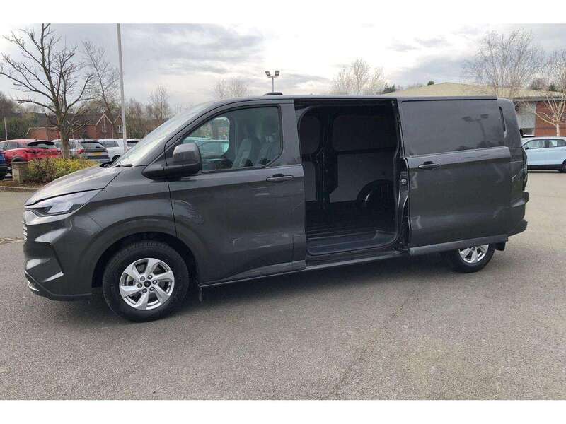 Ford 300 2.0D 136 LIMITED L2H1 LWB AUTOMATIC