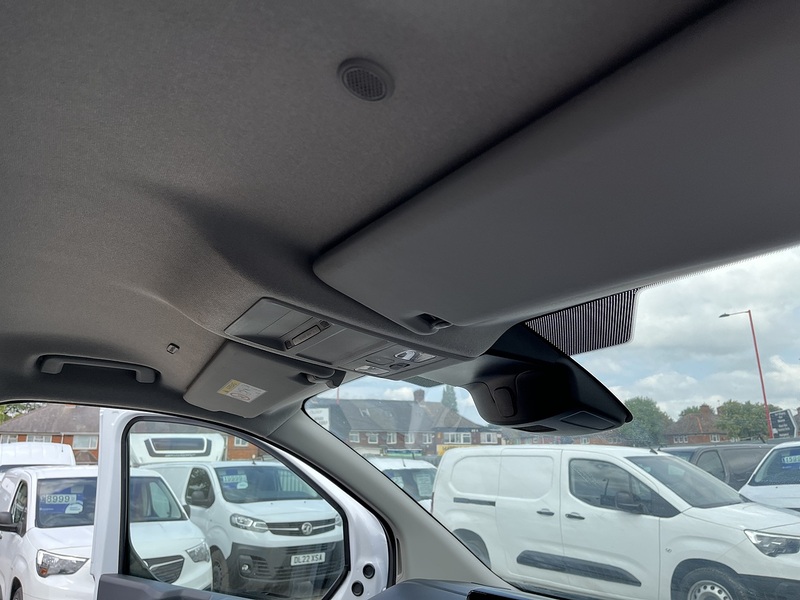 Ford 2.0 300 EcoBlue Limited Panel Van 5dr Diesel Manual L1 H1 Euro 6 (s/s) (136 ps)