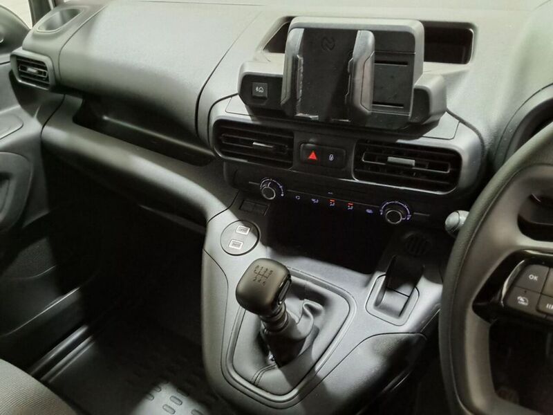 Vauxhall 1.5 Turbo D 2300 Prime Panel Van 5dr Diesel Manual SWB Euro 6 (s/s) (100 ps)