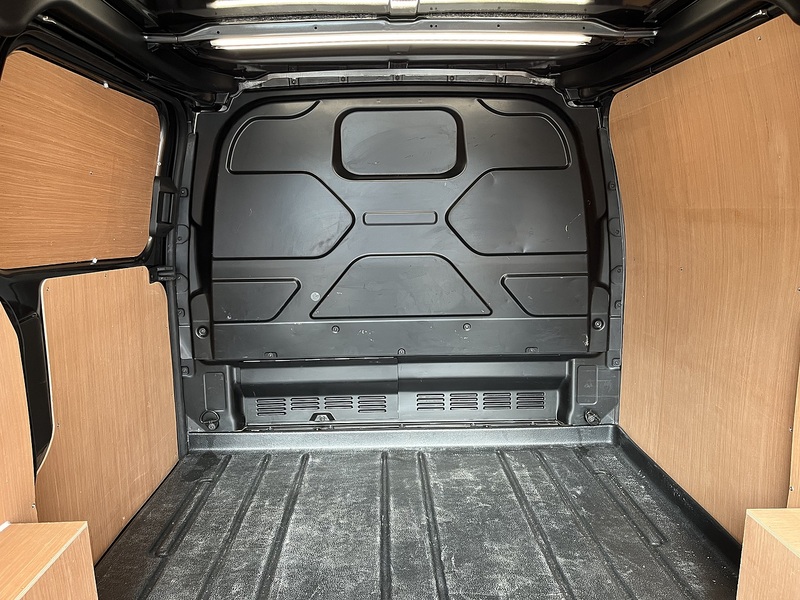 Ford 2.0 280 EcoBlue Limited Panel Van 5dr Diesel Manual L1 H1 Euro 6 (s/s) (130 ps)