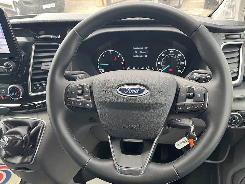 Ford 2.0 280 EcoBlue Limited Panel Van 5dr Diesel Manual L1 H1 Euro 6 (s/s) (130 ps)