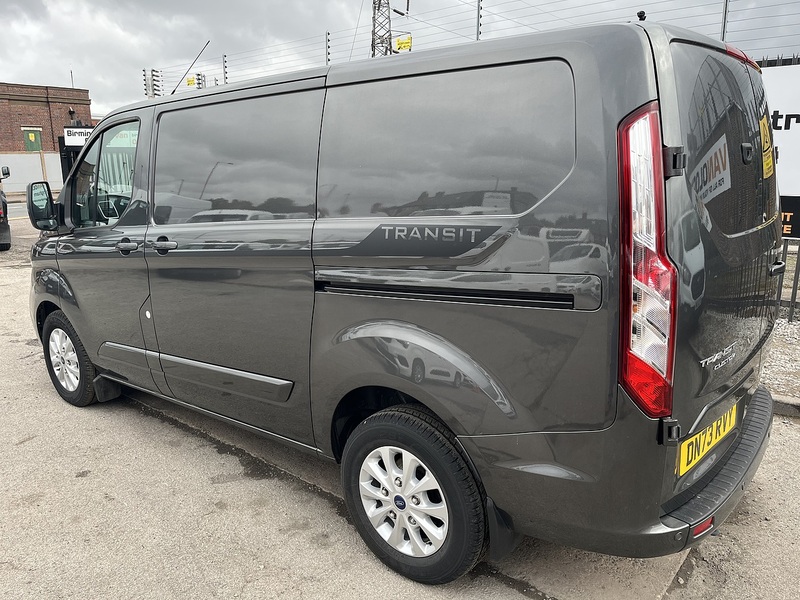 Ford 2.0 280 EcoBlue Limited Panel Van 5dr Diesel Manual L1 H1 Euro 6 (s/s) (130 ps)
