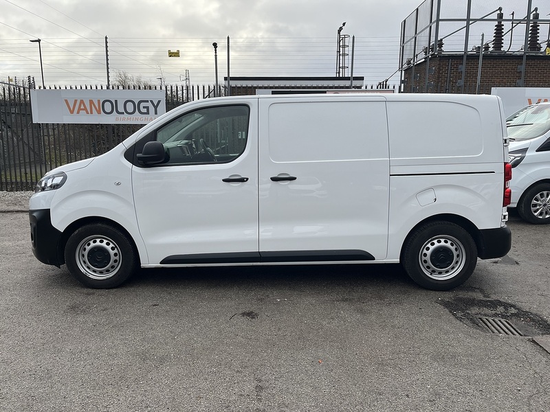 Vauxhall 1.5 Turbo D 2900 Dynamic Panel Van 6dr Diesel Manual L1 H1 Euro 6 (s/s) (100 ps)